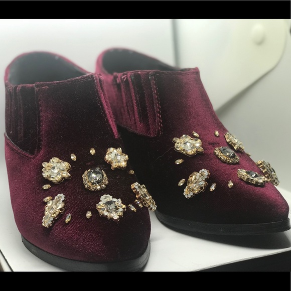 LolaShoetique Red ankle booties - Picture 2 of 6